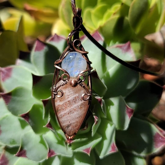 Pendant - Picture 3 of 3